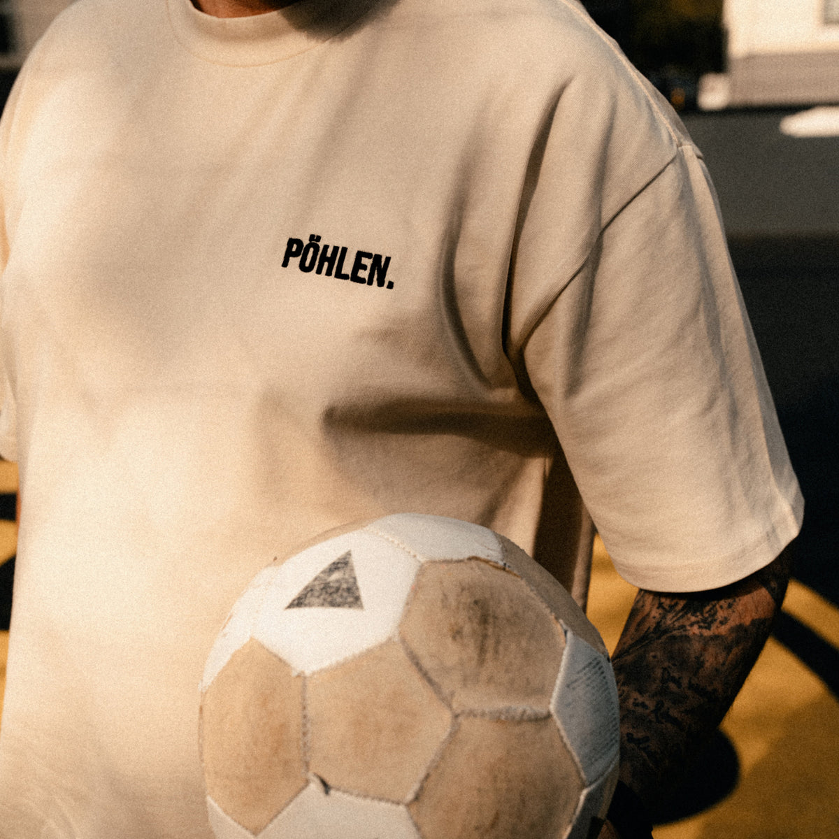 PÖHLEN. HEAVY TEE – ECRU